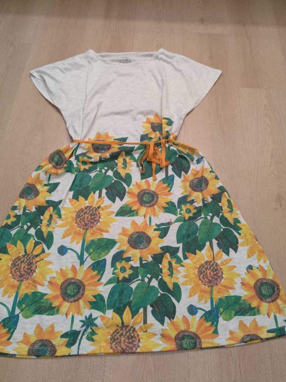 Graniph Eric Carle Hungry Little Caterpillar Dress Sunflower Belted Japanese XS